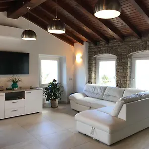Appartamento Casa Isabelle, La Spezia